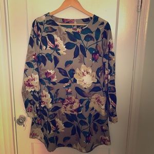 Fall Long Sleeve Floral Shift Dress w/Pockets!